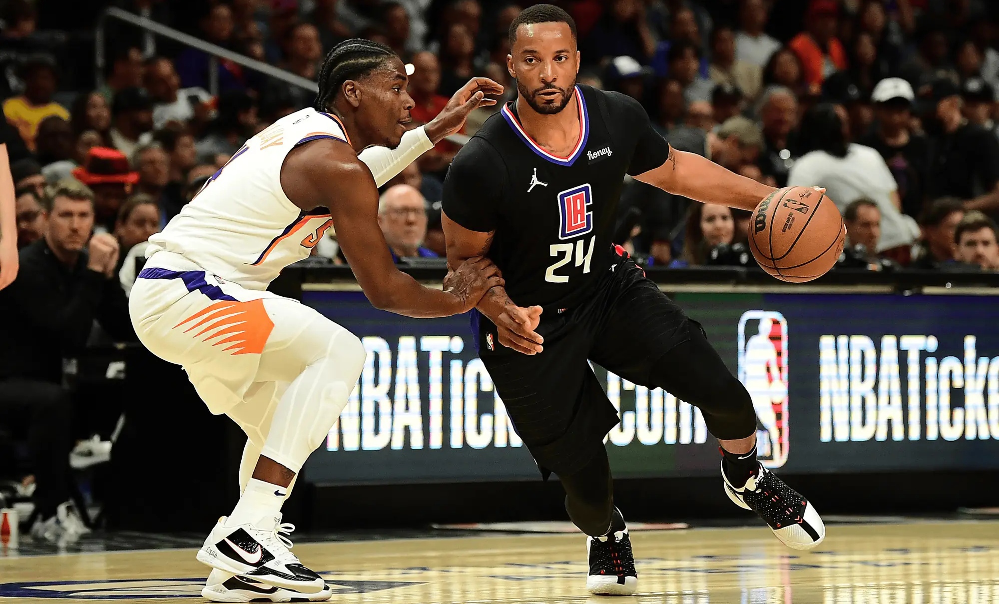 关于穆雷连续十场比赛得分超过反败为胜,TL不断突破!比赛高潮迭起的信息 关于穆雷连续十场比赛得分超过反败为胜,TL不断突破!比赛高潮迭起的信息